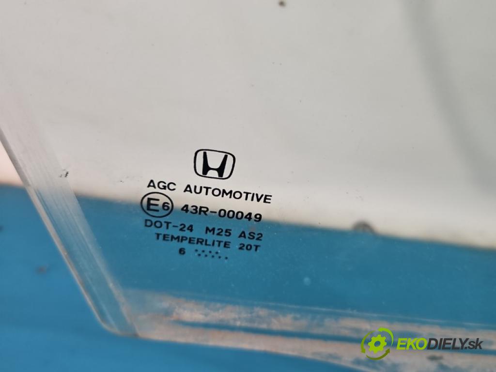 Honda Civic IX 2011-2017 1.8 i-VTEC: 141 HP manual 104 kW 1798 cm3 5- sklo dvere predné pravé