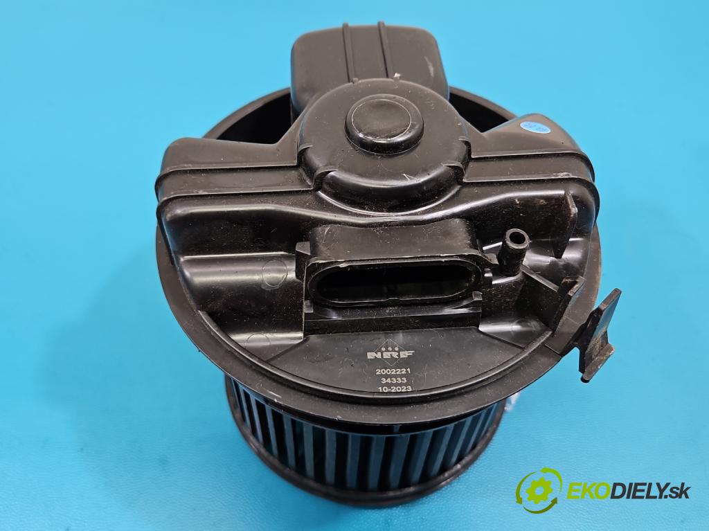 Toyota Aygo 2005-2014 1.0 12V 68 HP manual 50 kW 998 cm3 3- ventilátor vzduchu