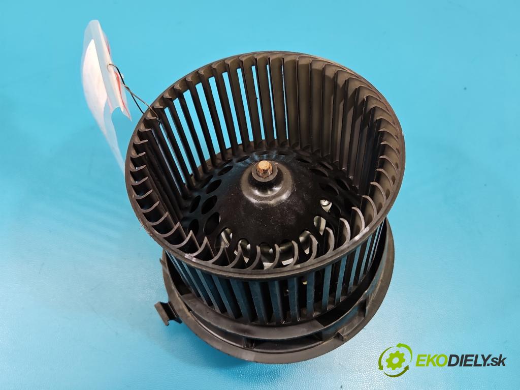 Toyota Aygo 2005-2014 1.0 12V 68 HP manual 50 kW 998 cm3 3- ventilátor vzduchu