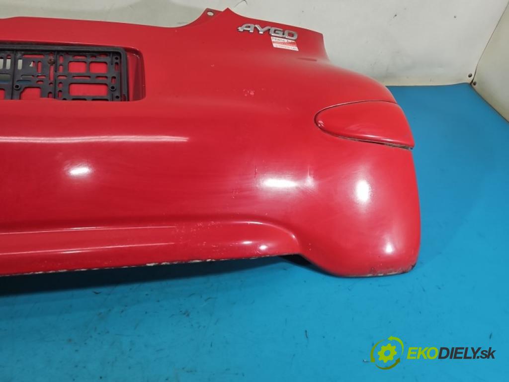 Toyota Aygo 2005-2014 1.0 12V 68 HP manual 50 kW 998 cm3 3- nárazník zadné (Kľučka dverí ostatné)
