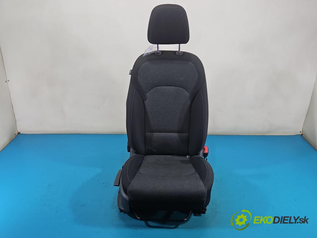 Hyundai I30 III 2016- 1.6 crdi 116 HP automatic 85 kW 1598 cm3 5- Sedačka pravý  (Sedadlo)