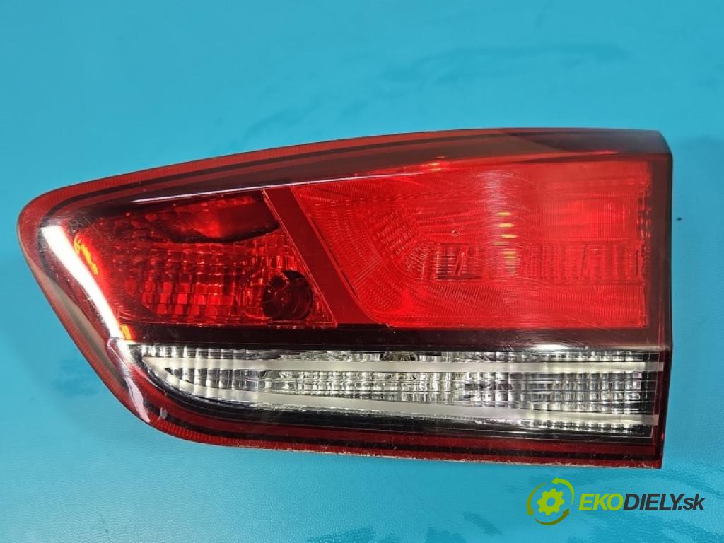 Hyundai I30 III 2016- 1.6 crdi 116 HP automatic 85 kW 1598 cm3 5- svetlo / reflektor zadné pravé kufrové dvere 92404G4200
