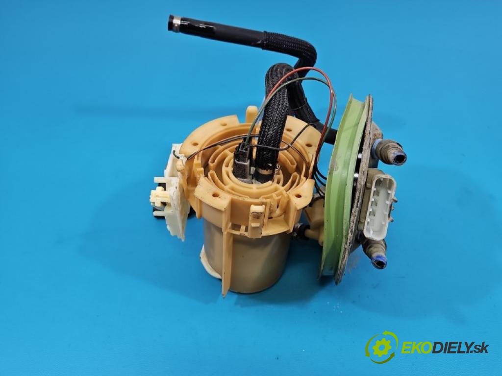 Opel Zafira A 1999-2005 1.8 16V 125 HP manual 92 kW 1796 cm3 5- čerpadlo palivo 90581616