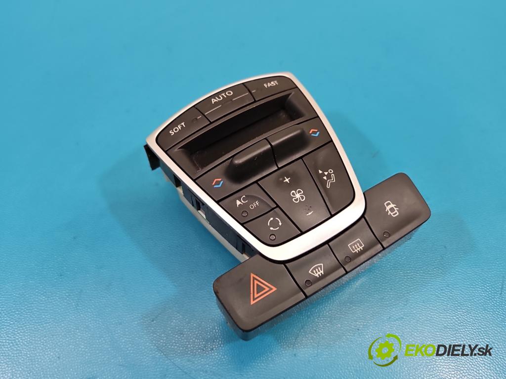 Renault Laguna III 2007-2015 2.0 16V 140 hp manual 103 kW 1997 cm3 5- palubní deska panel topení 275100002R