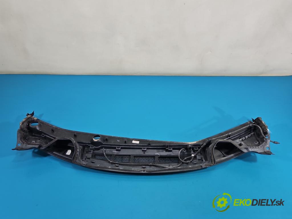 Honda Civic IX 2011-2017 1.8 16V 141 hp manual 104 kW 1798 cm3 5- torpédo 74200-TV0-G0 (Plast pod čelním sklem)