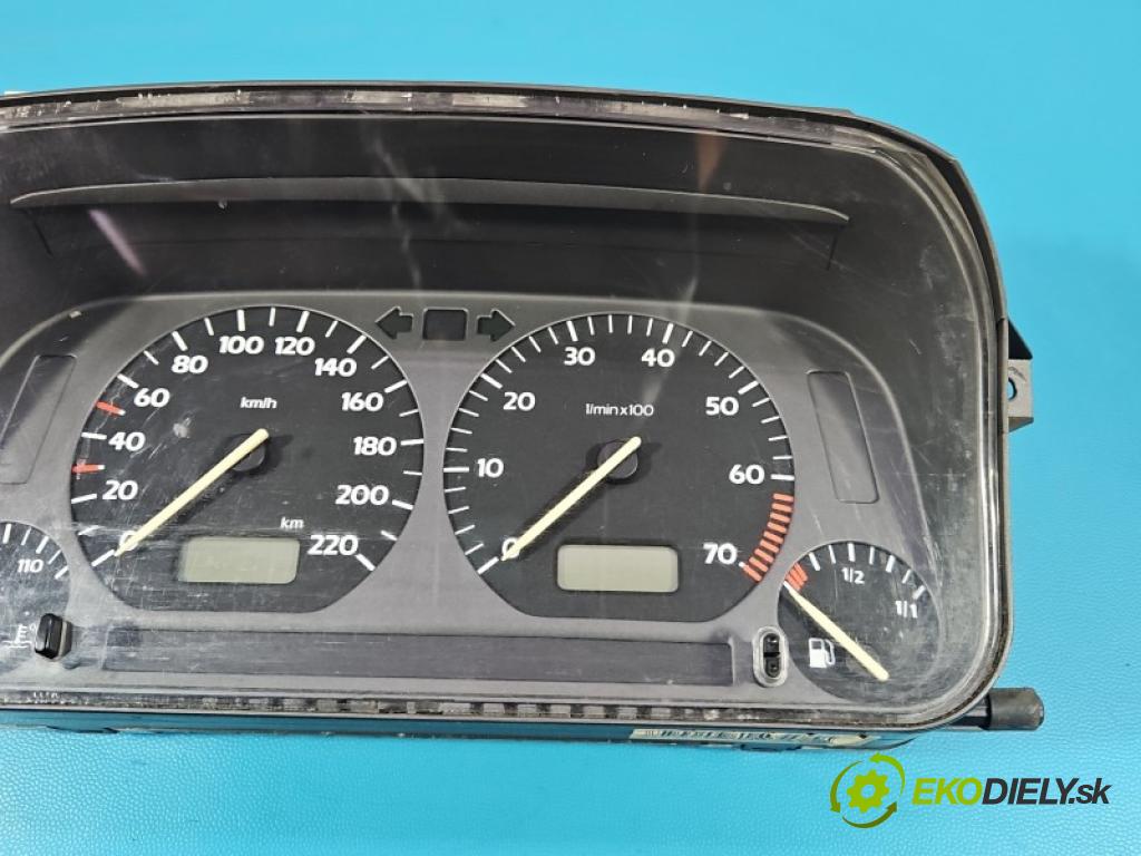 Vw Golf III 1991-1998 1.8 8V 75 hp manual 55 kW 1781 cm3 5- Přístrojová deska 354001002 (Přístrojová deska)