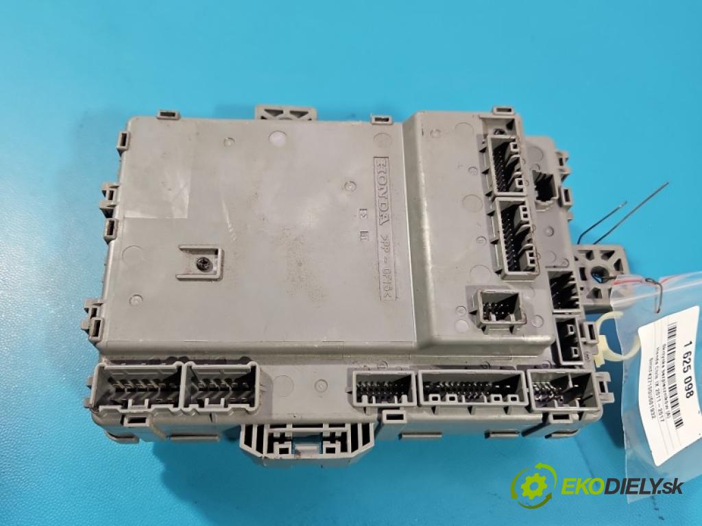 Honda Civic IX 2011-2017 1.8 i-VTEC 141 hp manual 104 kW 1798 cm3 5- skříňka pojistková TB8-G120 (Pojistková skříňka)