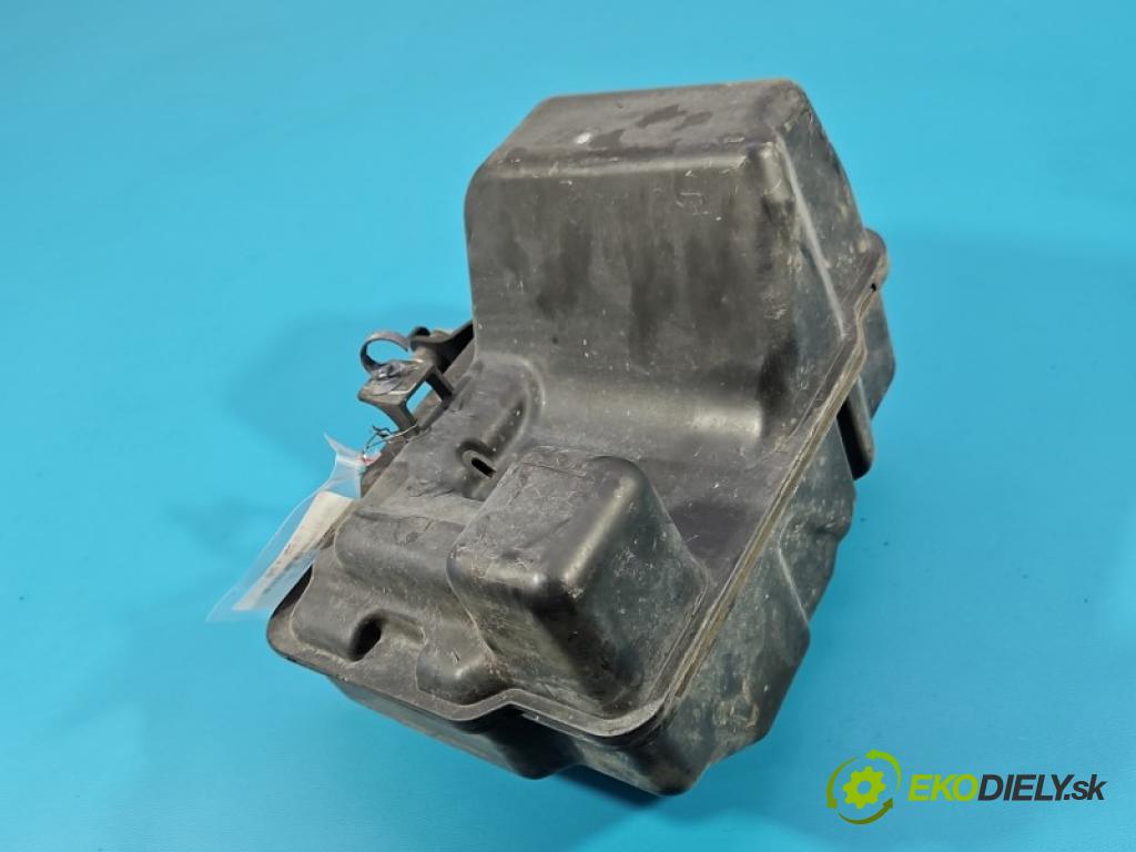 Honda Civic IX 2011-2017 1.8 i-VTEC: 141 HP manual 104 kW 1798 cm3 5- rezonátor RES75