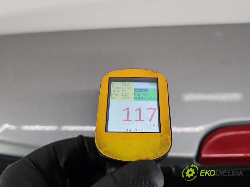 Nissan Tiida 1.8 16V 124 hp automatic 91 kW 1798 cm3 5- zadní kufrové dveře  (Zadní kapota (kufr))