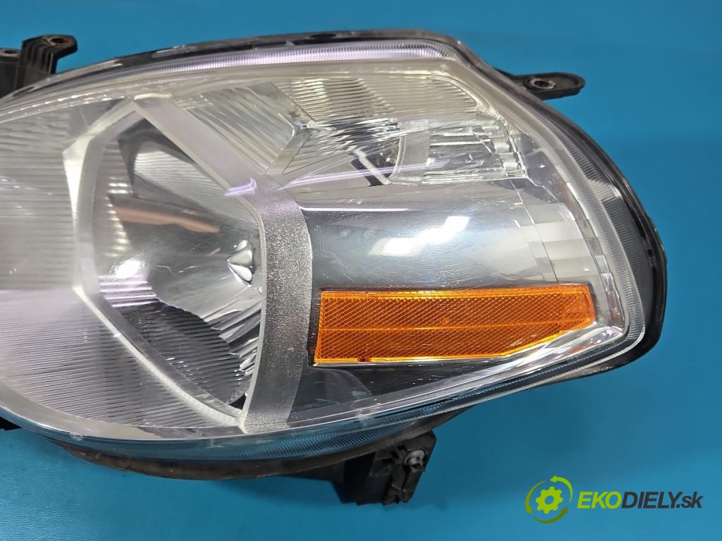 Nissan Tiida 1.8 16V 124hp automatic 91 kW 1798 cm3 5- Reflektor: ľavý (Kľučka dverí ostatné)