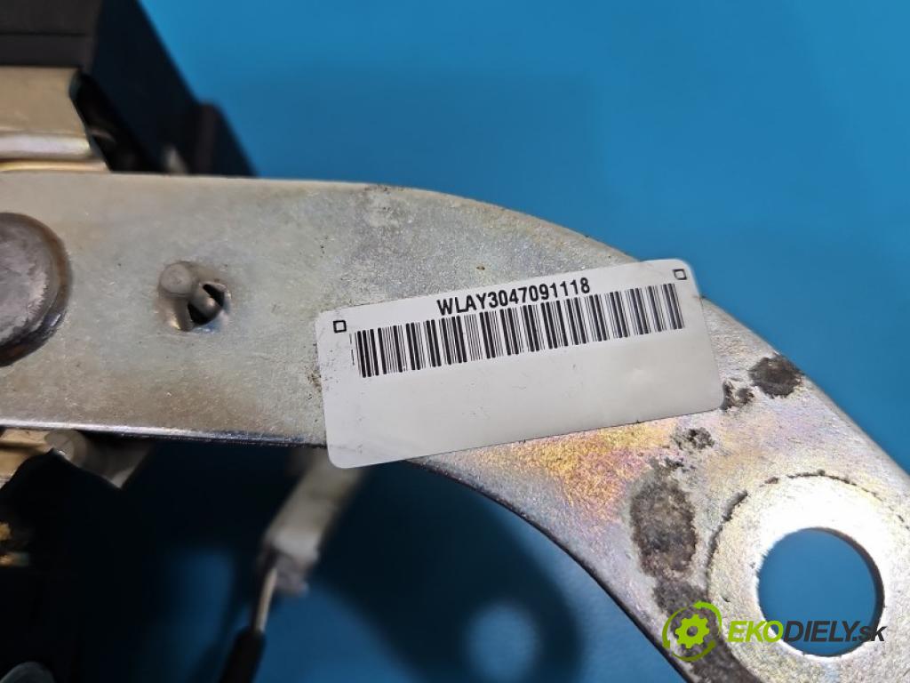 Nissan Micra K12 2003-2010 1.2 16V 65 HP manual 48 kW 1240 cm3 5- pas bezpečnosť: predné ľavý 86885-AY321