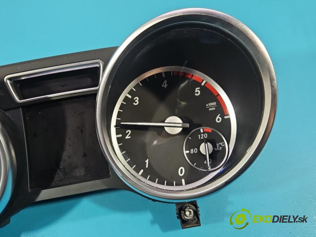 Mercedes ML W166 2011-2015 3.0 CDI 642.826 automatic 189 kW 2987 cm3 5- Přístrojová deska A1669007510 (Přístrojová deska)