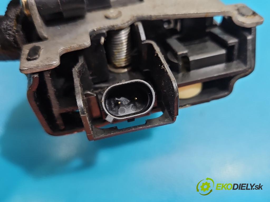 Vw Polo IV 9N 2001-2009 1.2 12V 64 hp manual 47 kW 1198 cm3 5- zámek zadní levý 3B4839015