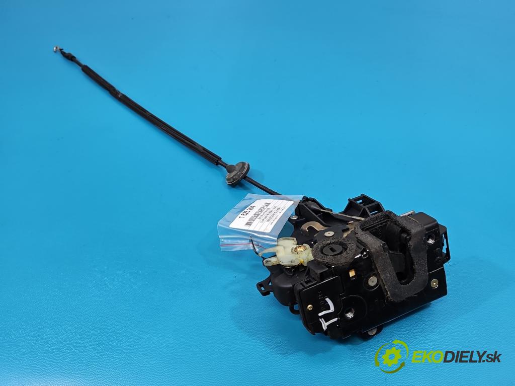 Vw Polo IV 9N 2001-2009 1.2 12V 64 hp manual 47 kW 1198 cm3 5- zámek zadní levý 3B4839015