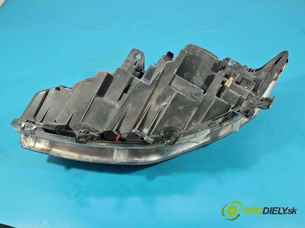 Renault Laguna III 2007-2015 2.0 16V 140 HP manual 103 kW 1997 cm3 5- Reflektor: pravý (Svetlo predné pravé)