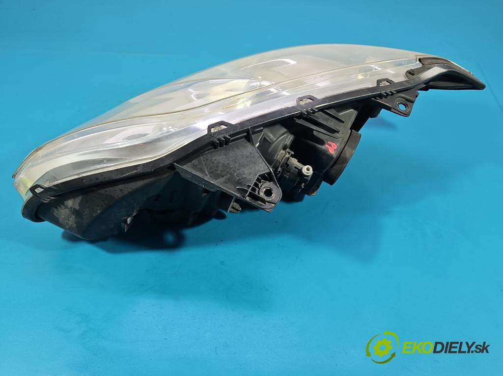 Renault Laguna III 2007-2015 2.0 16V 140 HP manual 103 kW 1997 cm3 5- Reflektor: pravý (Svetlo predné pravé)