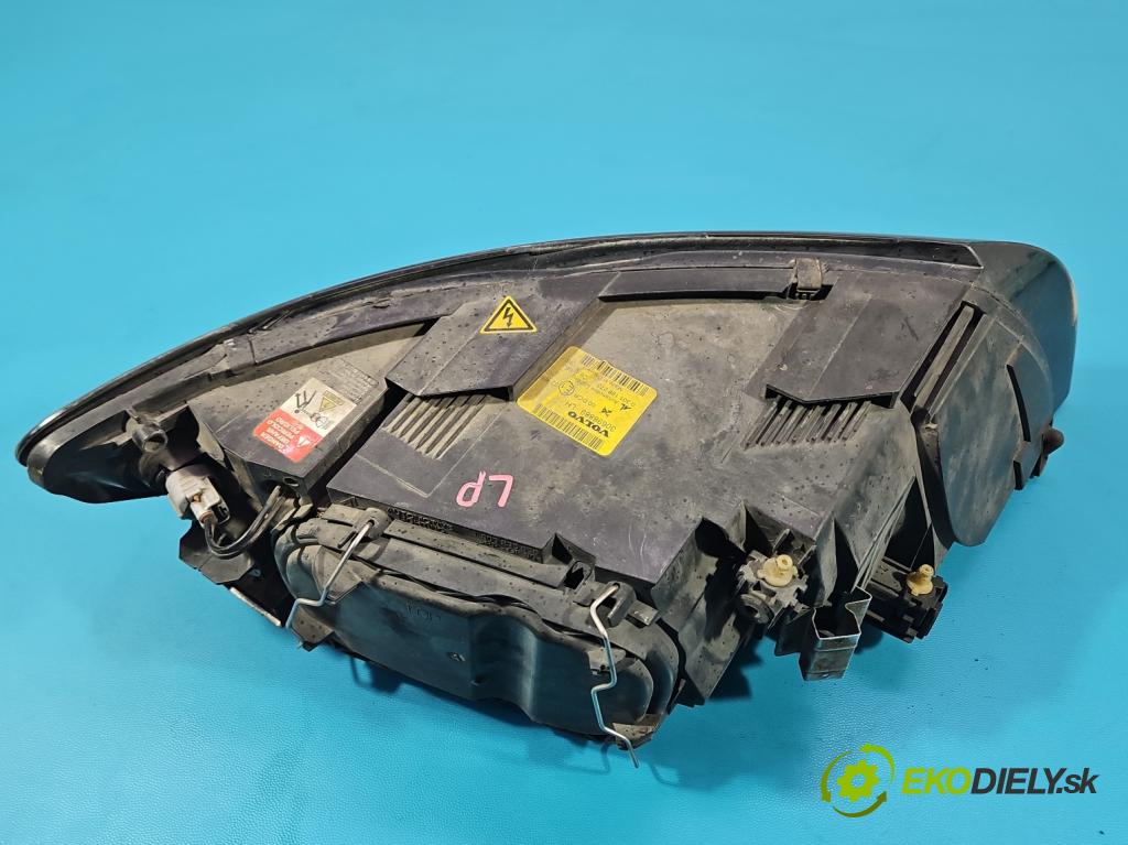 Volvo V50 2.0 hdi 136 HP manual 100 kW 1997 cm3 5- Reflektor: ľavý 30698889 (Kľučka dverí ostatné)