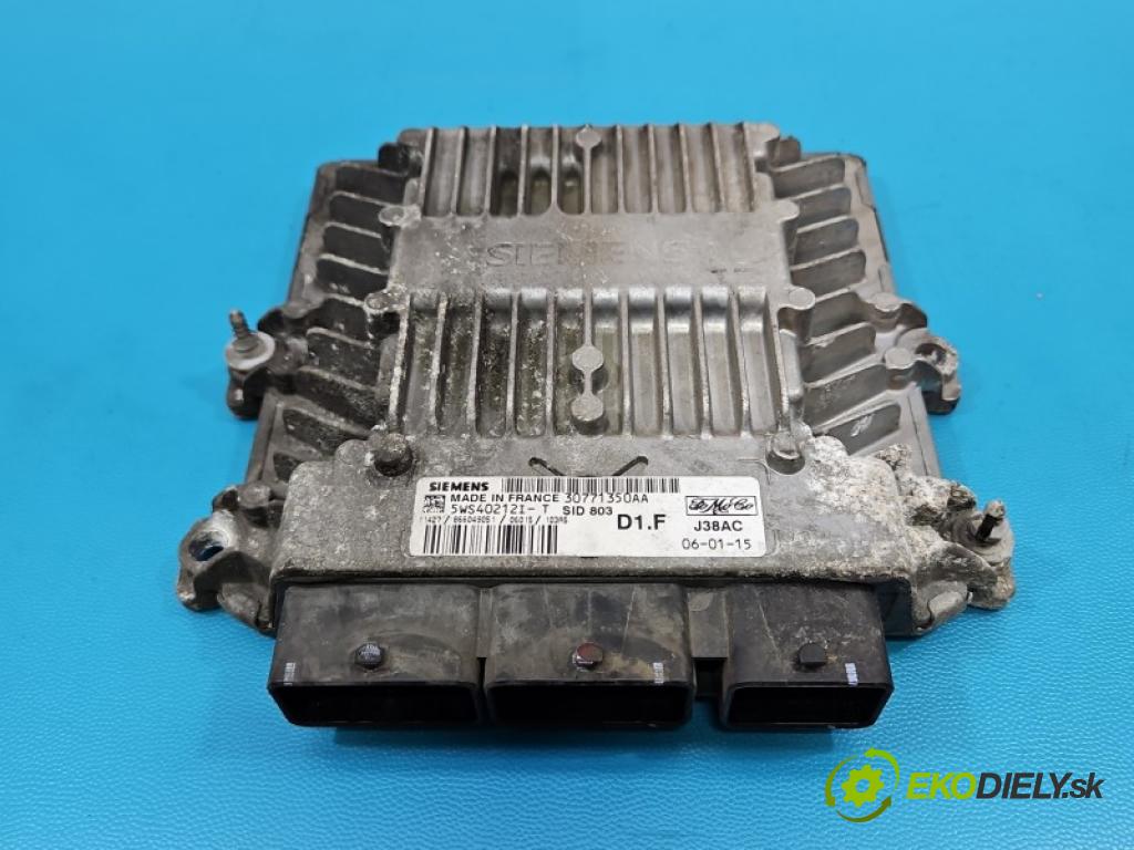 Volvo V50 2.0 hdi 136 HP manual 100 kW 1997 cm3 5- riadiaca jednotka motora 30771350AA