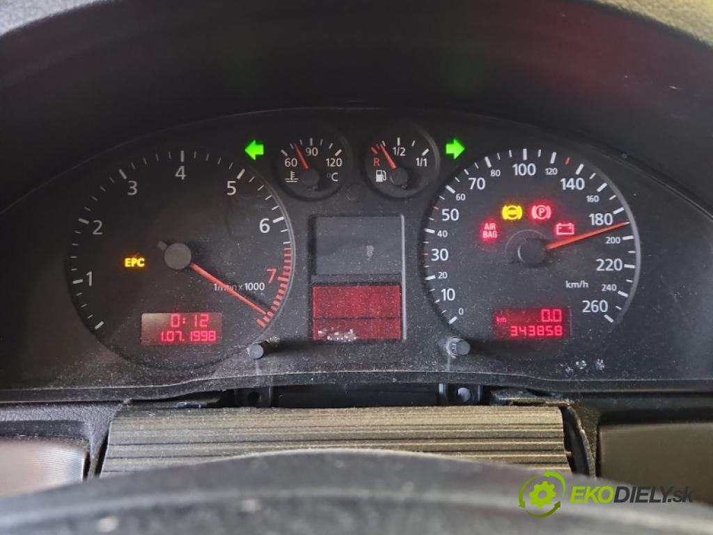 Audi A4 B5 1994-2001 1.6 8V 343858 101 hp manual 74 kW 1595 cm3 4- Přístrojová deska 8D0920900B (Přístrojová deska)