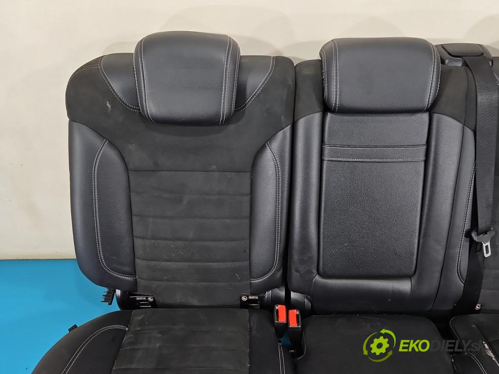 Mercedes ML W166 2011-2015 3.0 CDI 642.826 automatic 189 kW 2987 cm3 5- Pohovka: zadní  (Sedadlo)