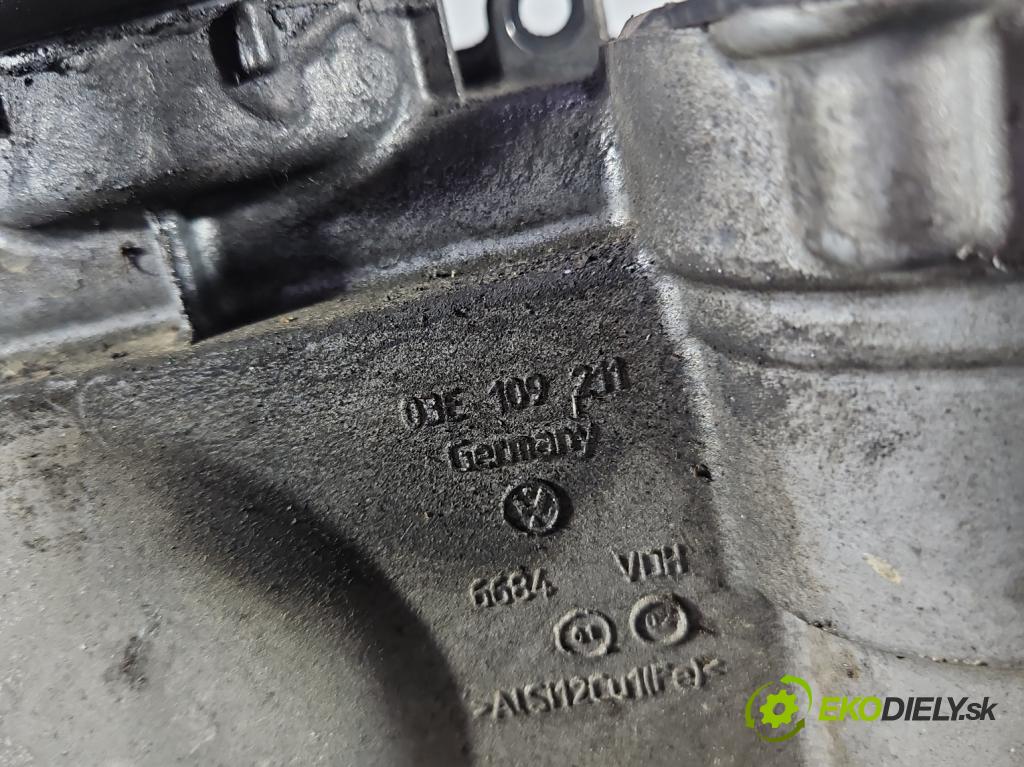 Vw Polo IV 9N 2001-2009 1.2 12V 64 hp manual 47 kW 1198 cm3 5- obal vačkový 03E109211 (Kryt motoru )