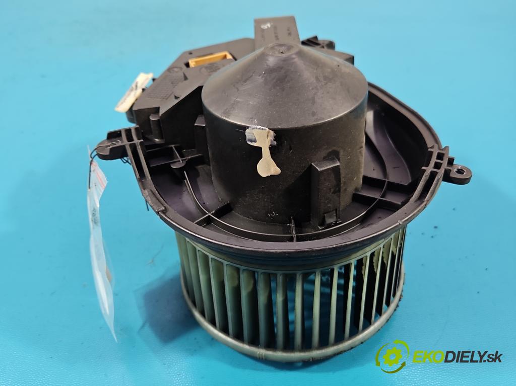 Audi A4 B5 1994-2001 1.6 8V 343858 101 hp manual 74 kW 1595 cm3 4- ventilátor vzduchu 74022123F
