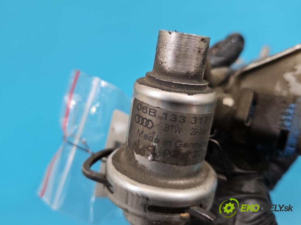 Audi A4 B5 1994-2001 1.6 8V 343858 101 hp manual 74 kW 1595 cm3 4- vstřikovač benzín: 06B133551L