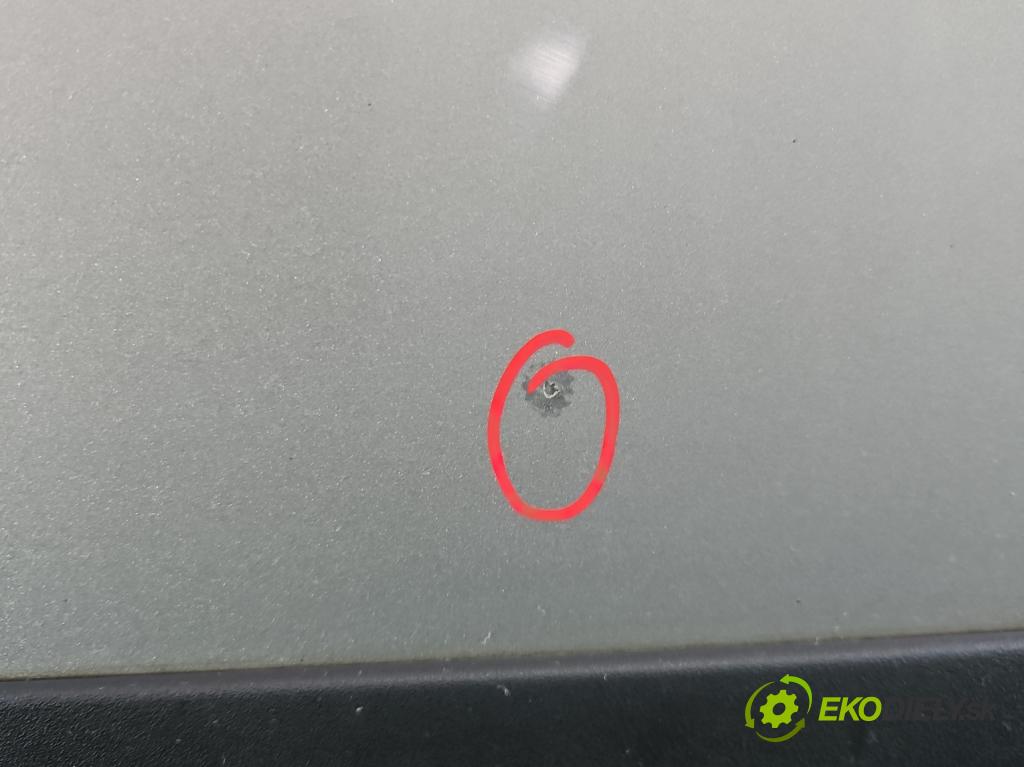 Ford Focus Mk2 2004-2011 1.6 tdci 90 HP manual 66 kW 1560 cm3 5- dvere zadné pravé  (Kľučka dverí ostatné)