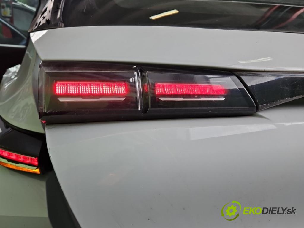 Peugeot 308 III 2021- 1.5 hdi 131 HP automatic 96 kW 1499 cm3 5- svetlo / reflektor zadné ľavé kufrové dvere 