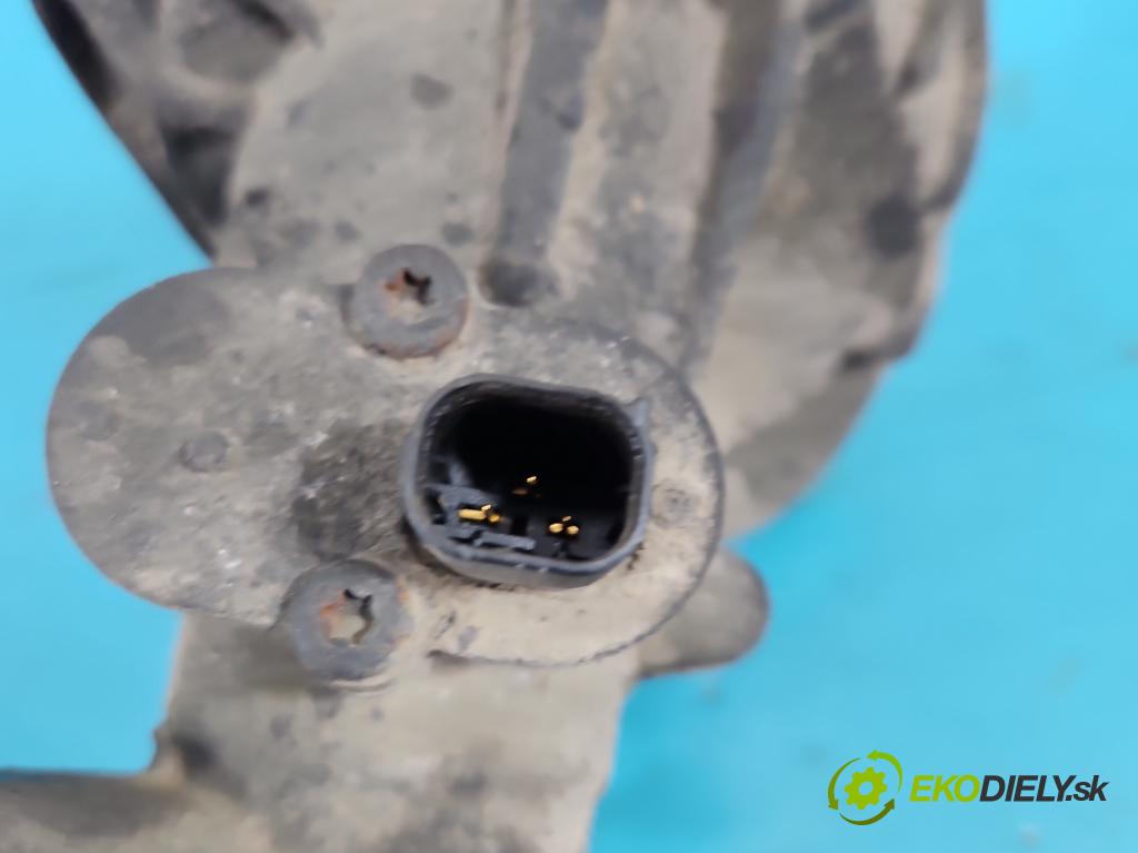Ford Focus Mk2 2004-2011 1.6 tdci 90 hp manual 66 kW 1560 cm3 5- řízení volant 5M51-3200-EG