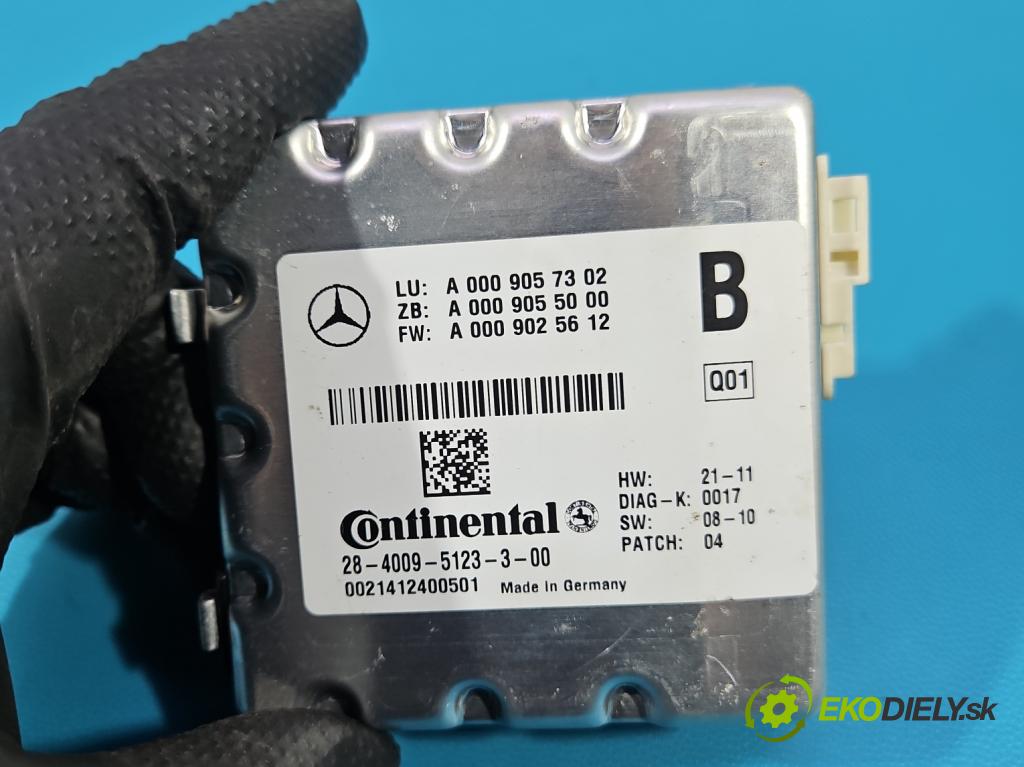 Mercedes ML W166 2011-2015 3.0 CDI 642.826 automatic 189 kW 2987 cm3 5- Kamera přední A0009057302