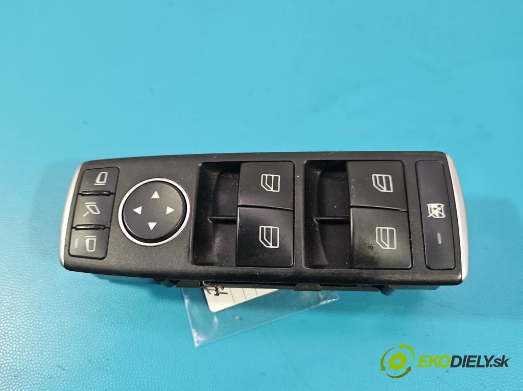 Mercedes ML W166 2011-2015 3.0 CDI 642.826 automatic 189 kW 2987 cm3 5- Přepínač oken zpětných zrcátek A1669054400