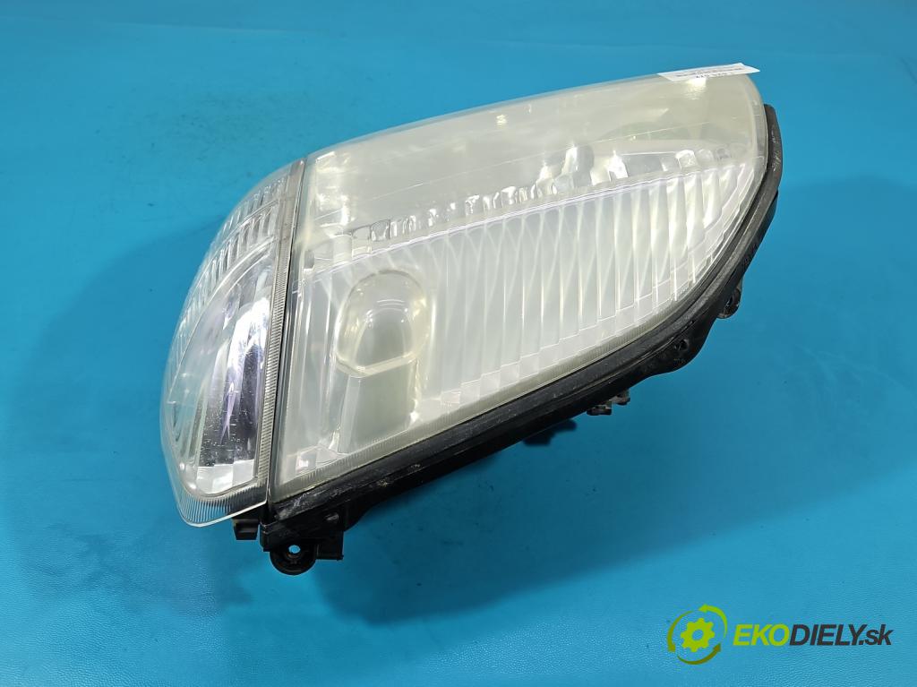 Nissan X-trail I T30 2001-2007 2.2 dci 136 HP manual 100 kW 2184 cm3 5- Reflektor: ľavý  (Kľučka dverí ostatné)