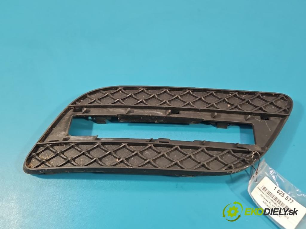 Mercedes ML W166 2011-2015 3.0 CDI 642.826 automatic 189 kW 2987 cm3 5- Zaślepka: mřížka: nárazníku pravé A1668200756