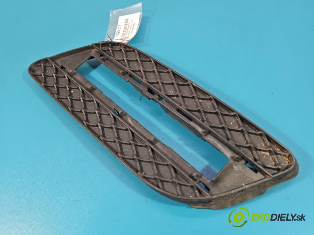 Mercedes ML W166 2011-2015 3.0 CDI 642.826 automatic 189 kW 2987 cm3 5- Zaślepka: mřížka: nárazníku pravé A1668200756