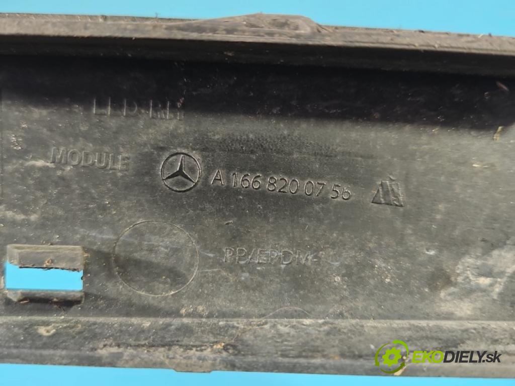 Mercedes ML W166 2011-2015 3.0 CDI 642.826 automatic 189 kW 2987 cm3 5- Zaślepka: mřížka: nárazníku pravé A1668200756