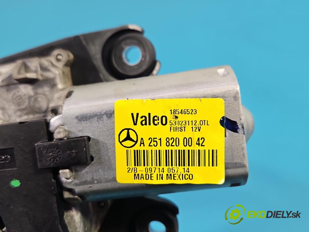 Mercedes ML W166 2011-2015 3.0 CDI 642.826 automatic 189 kW 2987 cm3 5- motor stěrače zadní A2518200042