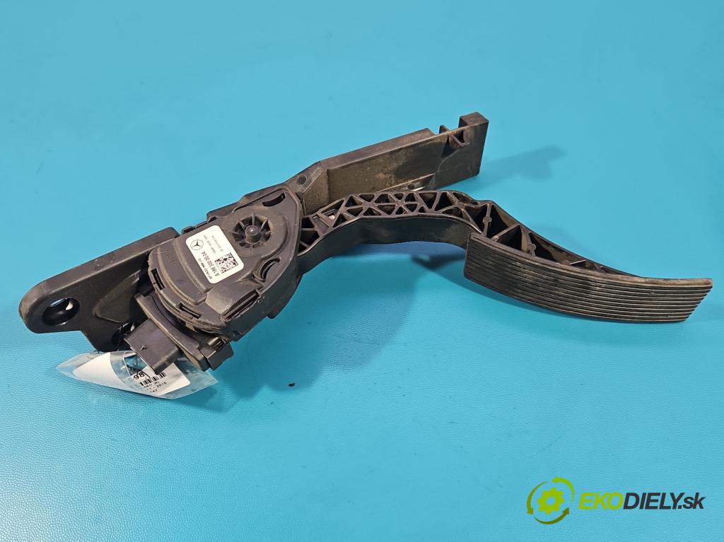 Mercedes ML W166 2011-2015 3.0 CDI 642.826 257HP automatic 189 kW 2987 cm3 5- pedal plyn potenciometr: A1663000004