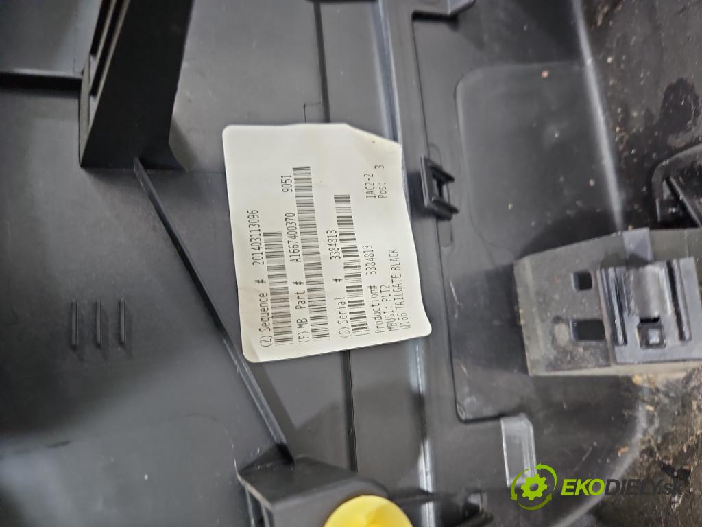 Mercedes ML W166 2011-2015 3.0 CDI 642.826 automatic 189 kW 2987 cm3 5- Čalounictví: kufrové dvere A1667400572