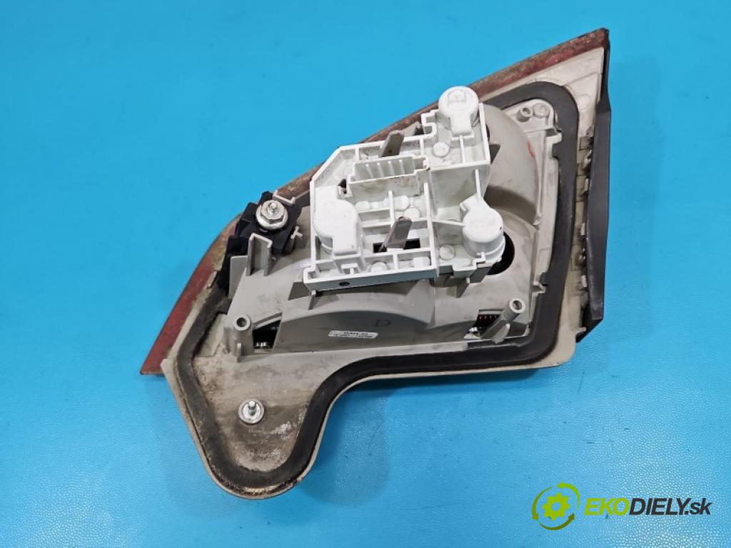 Ford Mondeo Mk4 2007-2014 1.8 tdci 101 HP manual 74 kW 1753 cm3 5- svetlo / reflektor zadné ľavé kufrové dvere 7S71-13A603-A