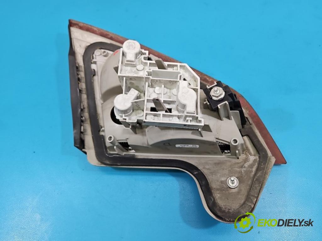 Ford Mondeo Mk4 2007-2014 1.8 tdci 101 HP manual 74 kW 1753 cm3 5- svetlo / reflektor zadné pravé kufrové dvere 7S71-13A602-A