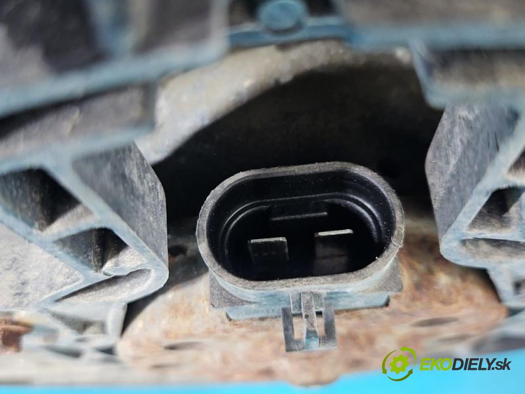 Opel Meriva A 2002-2010 1.8 16V 125 hp manual 92 kW 1796 cm3 5- ventilátor chladič 52401025