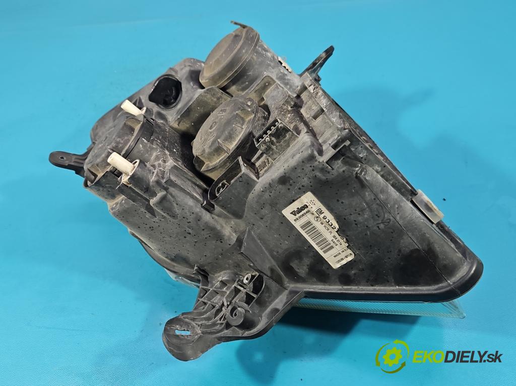 Opel Meriva A 2002-2010 1.8 16V 125 HP manual 92 kW 1796 cm3 5- Reflektor: pravý 89308560 (Svetlo predné pravé)