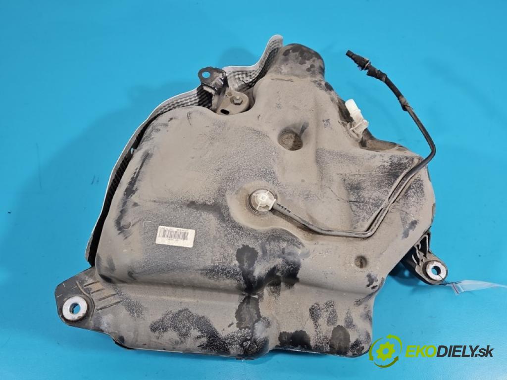 Audi A6 C7 2011-2018 2.0 tdi 190 hp automatic 140 kW 1968 cm3 5- Nádrž: AdBlue 4G0131877