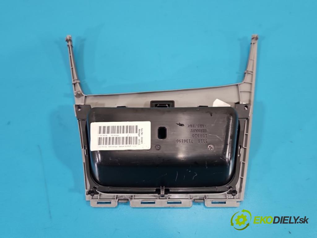 Bmw 1 E87 2004-2011 1.6 16V 122 hp manual 90 kW 1599 cm3 5- lišta ozdobná interiéry: 9128646