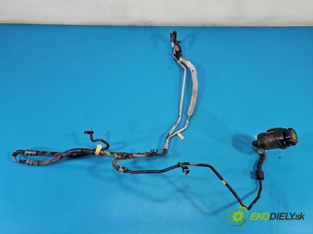 Ford Mondeo Mk4 2007-2014 1.8 tdci 101 hp manual 74 kW 1753 cm3 5- trubka posilovač 6G913A212A