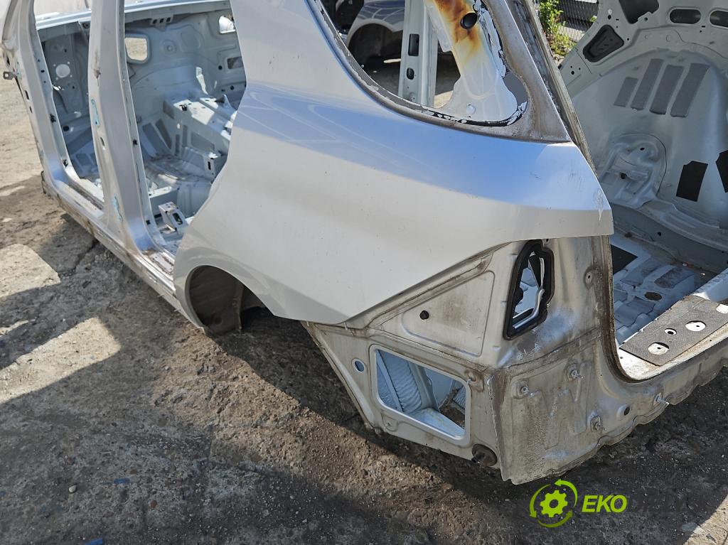 Mercedes ML W166 2011-2015 3.0 CDI 642.826 automatic 189 kW 2987 cm3 5- blatnik zadní levý