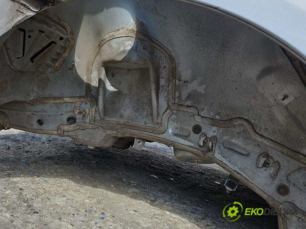 Mercedes ML W166 2011-2015 3.0 CDI 642.826 automatic 189 kW 2987 cm3 5- blatnik zadní pravý
