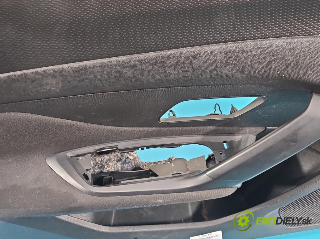 Peugeot 308 III 2021- 1.5 hdi 131 HP automatic 96 kW 1499 cm3 5- Čalounictví: dvere predné ľavé