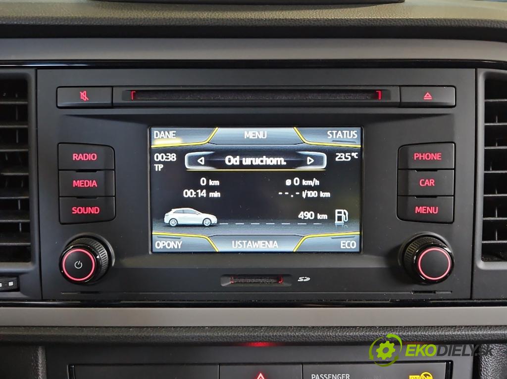 Seat Leon III 2012-2020 1.2 TSI 86 HP manual 63 kW 1197 cm3 3- Radio originál 5F0035869B